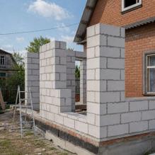 Пристрой из блоков